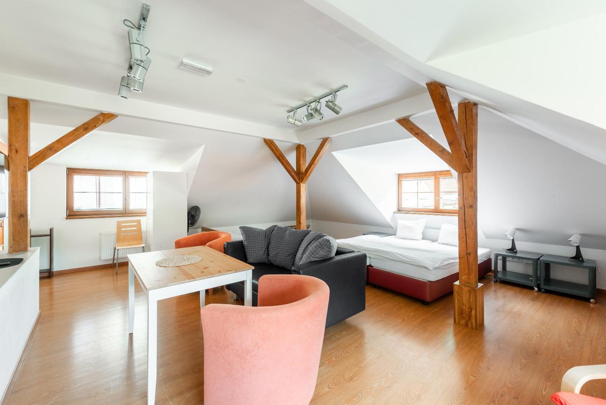 Apartman Muzeum Obchodu Karlstejn Bagian luar foto