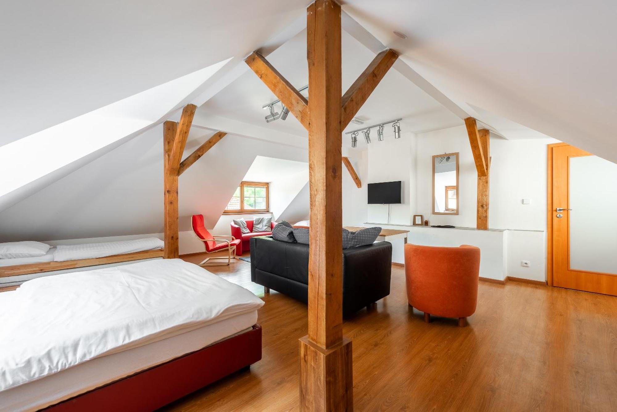 Apartman Muzeum Obchodu Karlstejn Bagian luar foto
