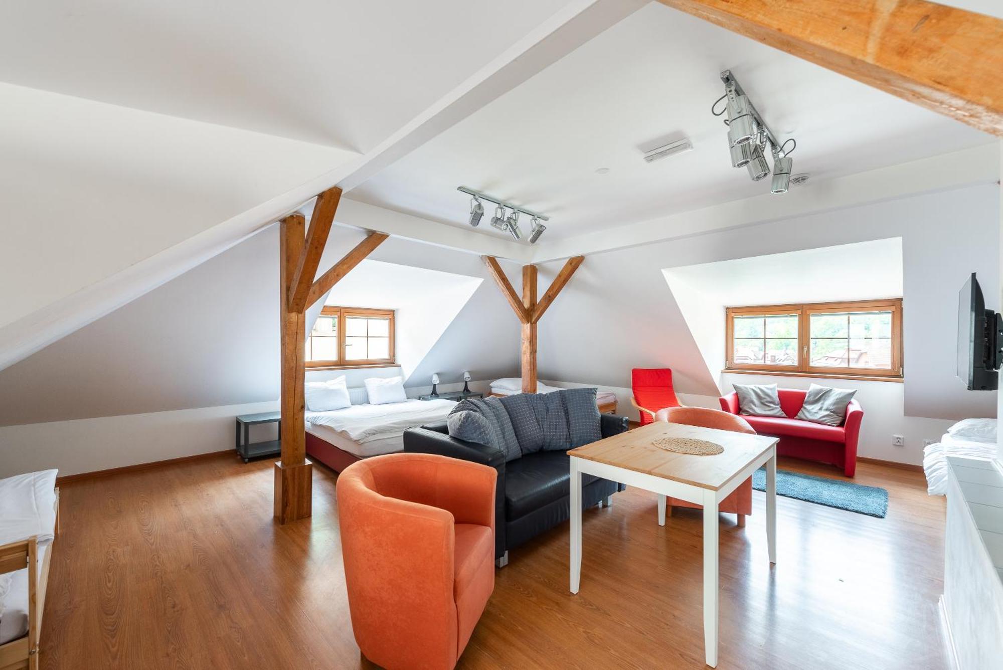 Apartman Muzeum Obchodu Karlstejn Bagian luar foto
